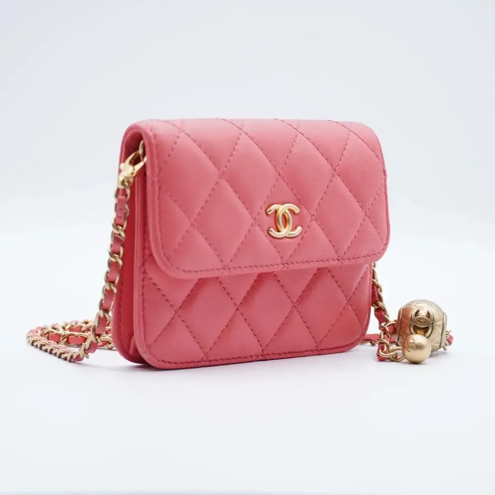 Chanel Pink Lambskin Quilted Pearl Crush Clutch With Chain - Picture 2 of 8